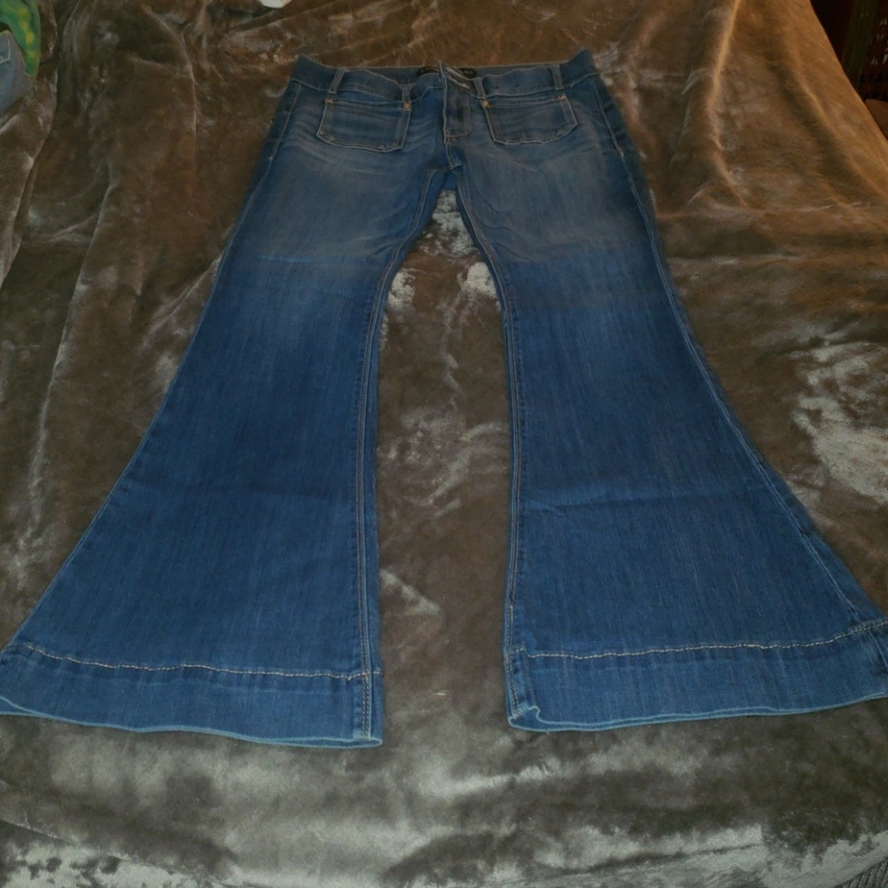 Bell Flares 8S MidRise